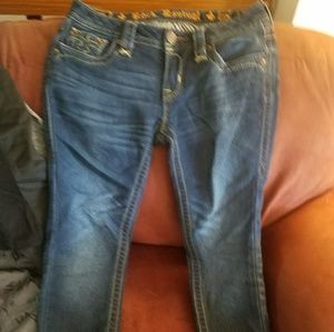 Rock Revival Skinnys